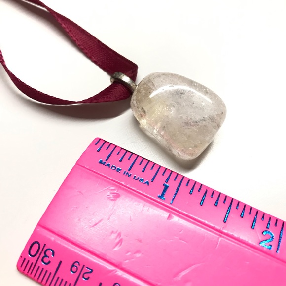 Boho necklace translucent white pendant polished - Picture 6 of 7